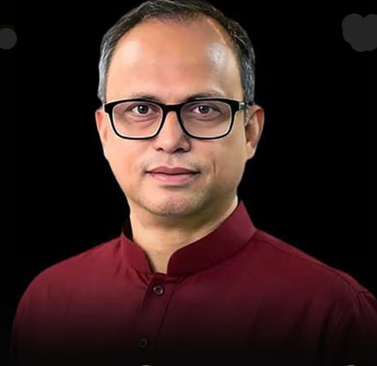 ঐতিহ্যবাহী ঢাকা মোহামেডানের পরিচালক চুয়াডাঙ্গার কৃতি সন্তান মাহমুদ হাসান খান বাবু।